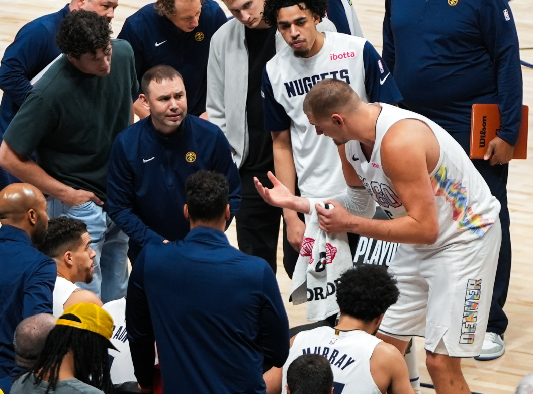 九游体育-11分，23分，6分！NBA联盟第一人亮剑，这是你能拿4亿顶薪的原因