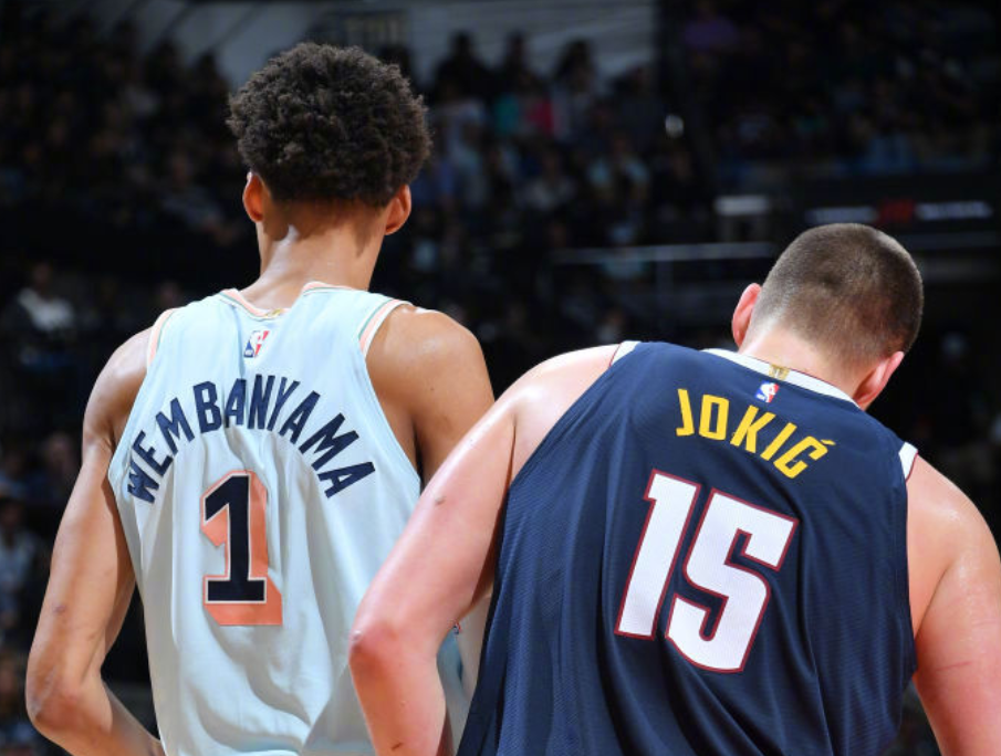 九游体育-11分，23分，6分！NBA联盟第一人亮剑，这是你能拿4亿顶薪的原因