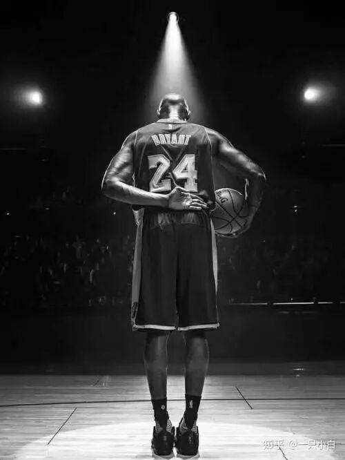 九游体育中国官网-NBA有哪些运动员拥有“非人类”的身材?