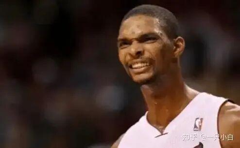 九游体育中国官网-NBA有哪些运动员拥有“非人类”的身材?