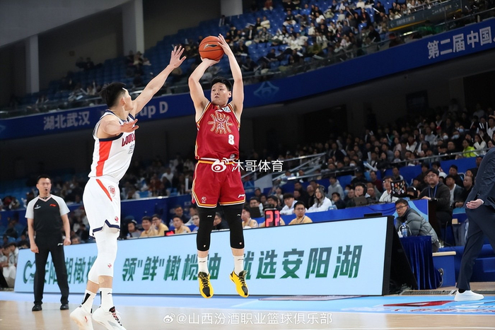 CBA俱乐部杯：诺威尔39分主导, 山西末节发威双杀广州3连胜晋级八强